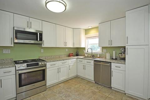 92 Kenberma Rd, Worcester, MA 01604 photo 3