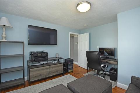 92 Kenberma Rd, Worcester, MA 01604 photo 11