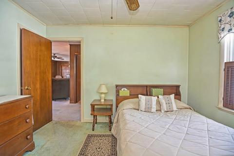 374 S Beacon St, Fall River, MA 02724 photo 16