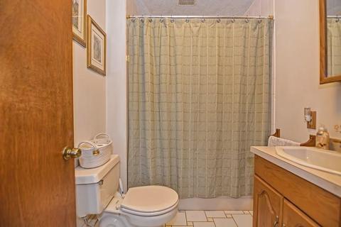 374 S Beacon St, Fall River, MA 02724 photo 23