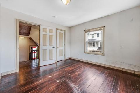 14 Welcome Pl, Springfield, MA 01109 photo 18