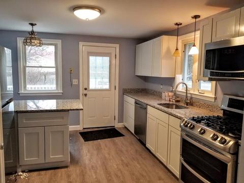 111 Plain St, Hanover, MA 02339 photo 4