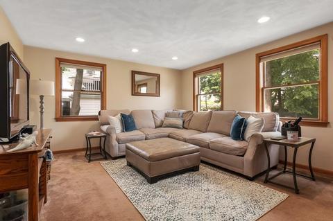 11 Sargent Ave, Beverly, MA 01915 photo 9