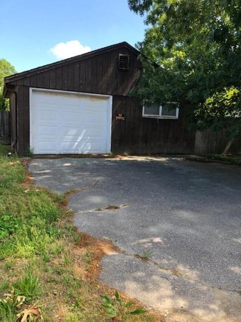 99 Austin St, Fall River, MA 02723 photo 2