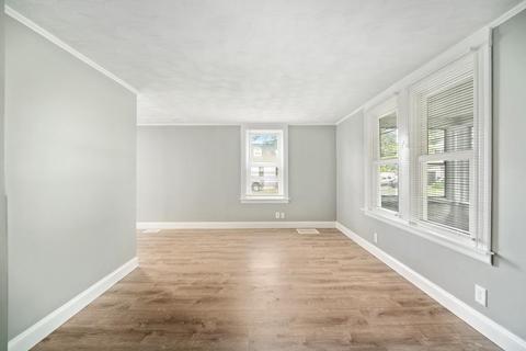 60 Marble Ave, Chicopee, MA 01013 photo 10