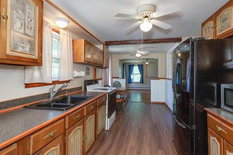 9 Gloucester Rd, Grafton, MA 01536 photo 11