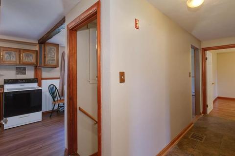 9 Gloucester Rd, Grafton, MA 01536 photo 18