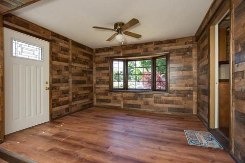 9 Gloucester Rd, Grafton, MA 01536 photo 22