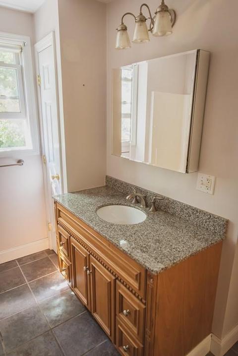 154 Hanover St, Fall River, MA 02720 photo 15