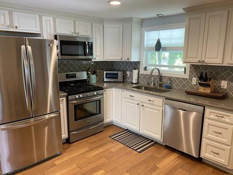 80 Isabel St, Fall River, MA 02721 photo 9