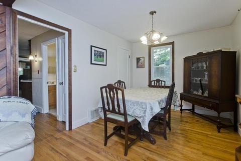 27 Anthony St, Springfield, MA 01104 photo 13