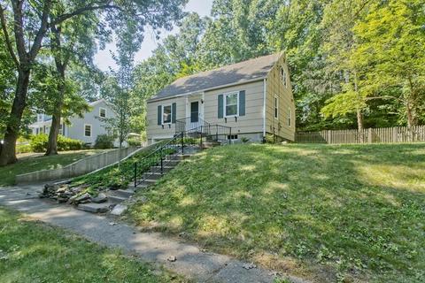 27 Anthony St, Springfield, MA 01104 photo 3