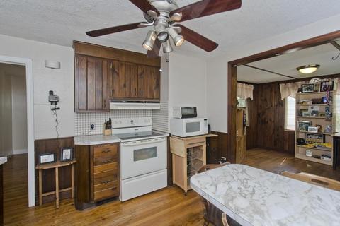 27 Anthony St, Springfield, MA 01104 photo 33
