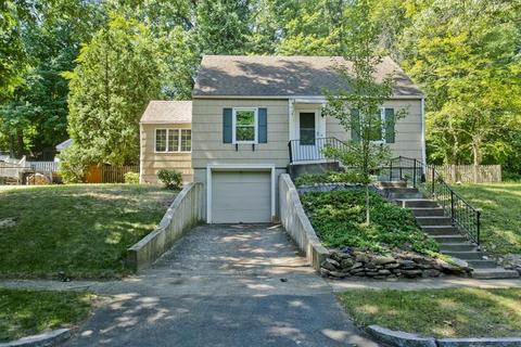 27 Anthony St, Springfield, MA 01104 photo 1