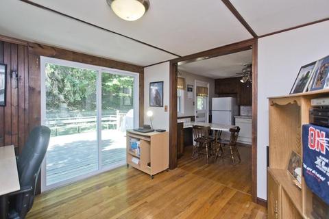 27 Anthony St, Springfield, MA 01104 photo 35