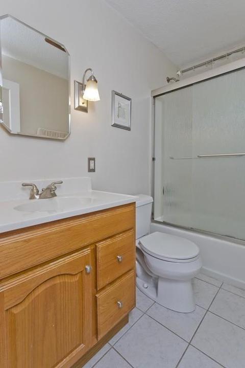 27 Anthony St, Springfield, MA 01104 photo 19