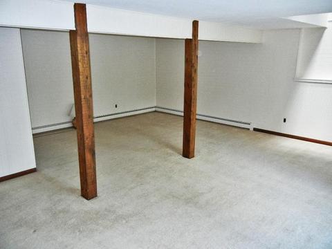 39 Horseshoe Cir, Ware, MA 01082 photo 14