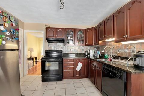 47 Francis St #3, Everett, MA 02149 photo 8