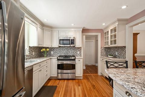 46 Pinevale Ave, Reading, MA 01867 photo 7