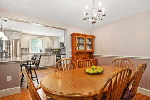 46 Pinevale Ave, Reading, MA 01867 photo 11