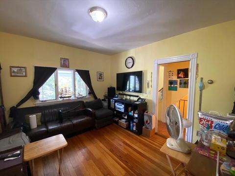 66 Walnut St, Everett, MA 02149 photo 5