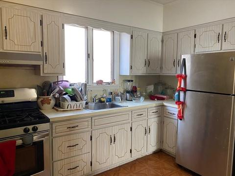 66 Walnut St, Everett, MA 02149 photo 2