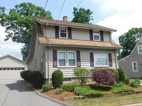 245 Chavenson St, Fall River, MA 02723 photo 3