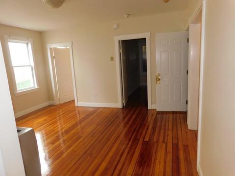 77 Tremont St, Fall River, MA 02720 photo 6
