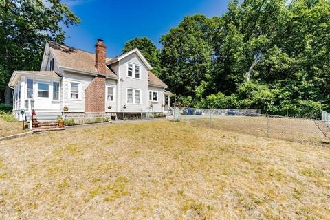 18 Hartley St, Springfield, MA 01104 photo 5
