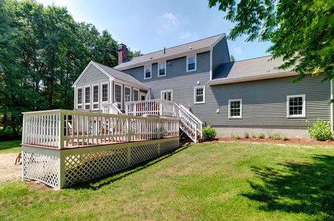 117 Maple St, Douglas, MA 01516 photo 5