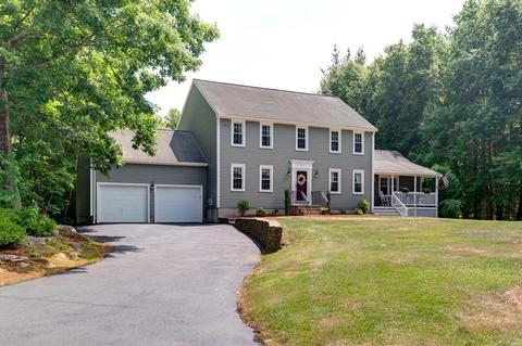 117 Maple St, Douglas, MA 01516 photo 2