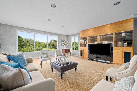 11 Hoosic Dr, Canton, MA 02021 photo 4