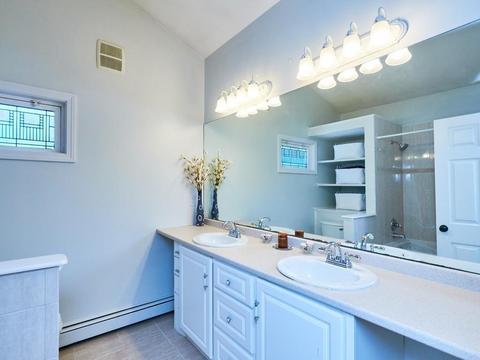 55 Prior Dr, Framingham, MA 01701 photo 18