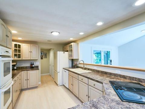 55 Prior Dr, Framingham, MA 01701 photo 12