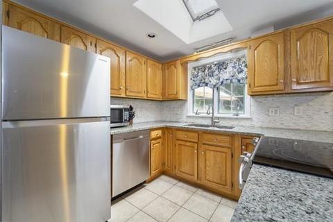 910 Washington St, Walpole, MA 02081 photo 21