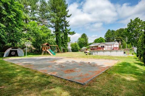 36 Laurel Ln, Reading, MA 01867 photo 16