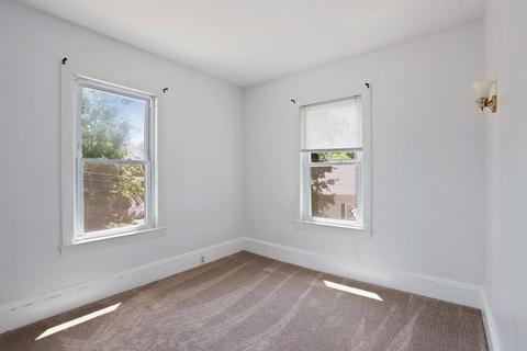 32 Brookside St, Lowell, MA 01854 photo 13