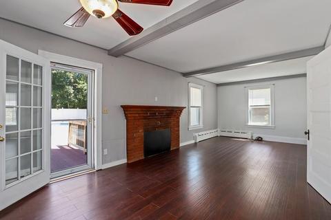 32 Brookside St, Lowell, MA 01854 photo 5
