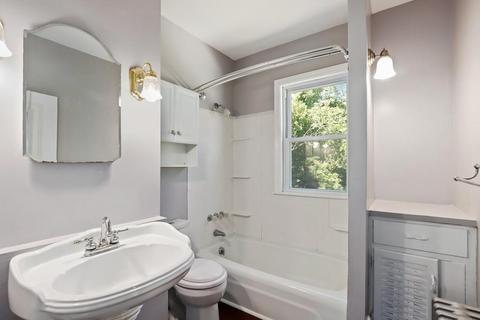 32 Brookside St, Lowell, MA 01854 photo 14