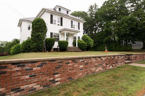 1088 Wilson Rd, Fall River, MA 02720 photo 2