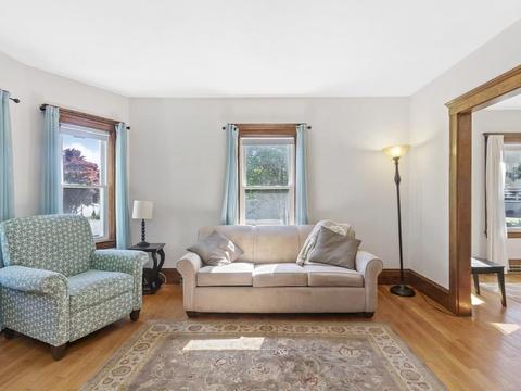 39 Williams Ave, Dedham, MA 02026 photo 4