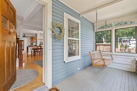 25 Forest St, Reading, MA 01867 photo 6