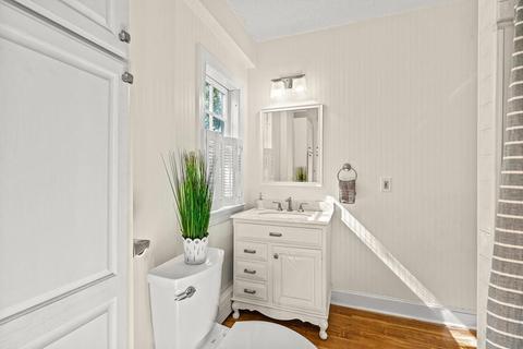 25 Forest St, Reading, MA 01867 photo 23