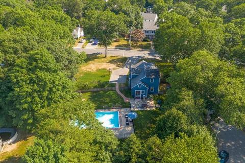 25 Forest St, Reading, MA 01867 photo 36
