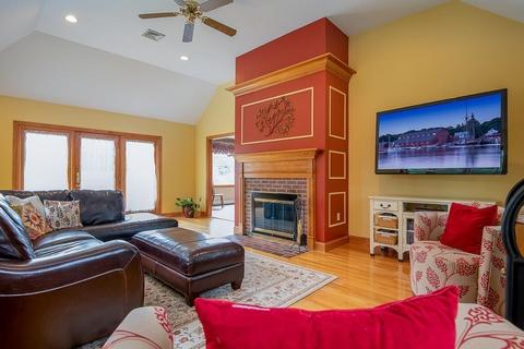 4 Parker Rd, Mendon, MA 01756 photo 18