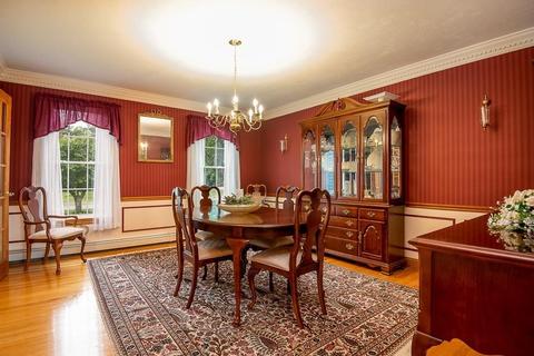 4 Parker Rd, Mendon, MA 01756 photo 14
