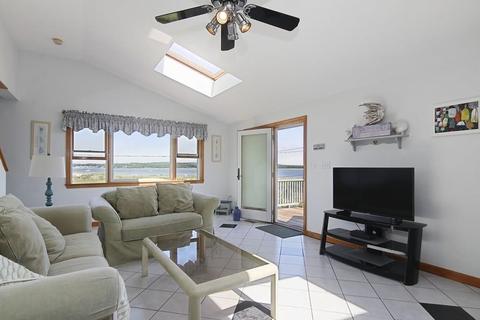 28 Wankinquoah Ave, Wareham, MA 02571 photo 5