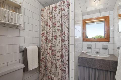 28 Wankinquoah Ave, Wareham, MA 02571 photo 13