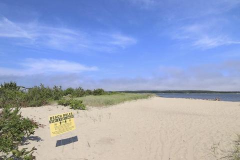 28 Wankinquoah Ave, Wareham, MA 02571 photo 21