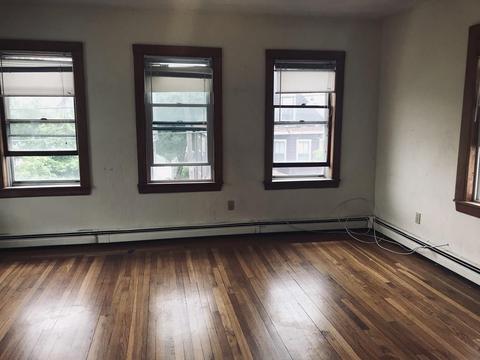 113 Hancock St, Everett, MA 02149 photo 4